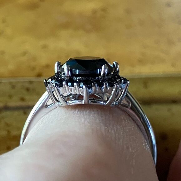 Natural Black Spinel Sterling Silver Ring Size 8 - Picture 2 of 10